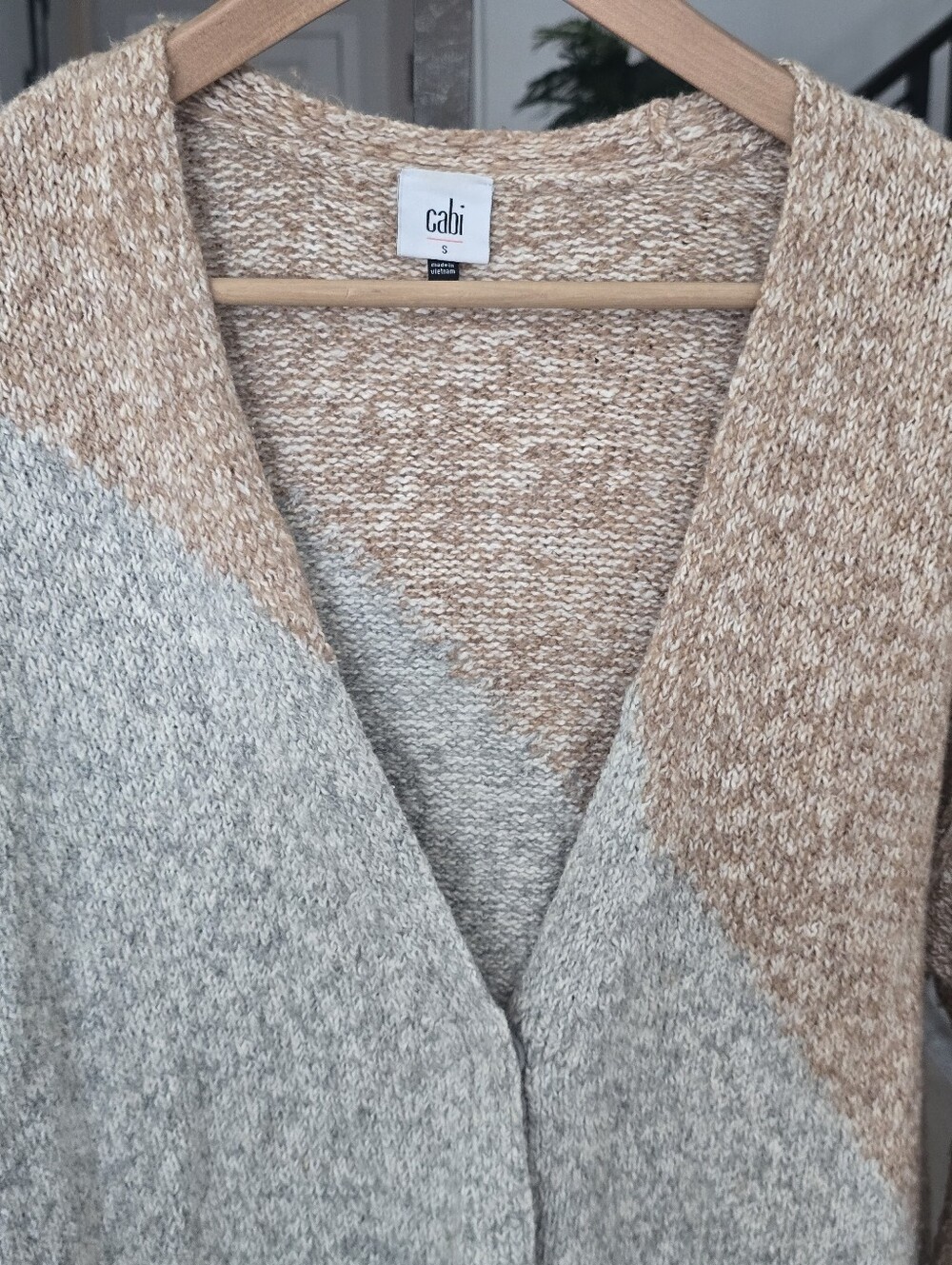 CAbi Open Front Marled Colorblock Cardigan Sweater Women's Small Beige Gray Knit - Picture 4 of 8